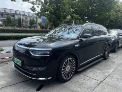AITO Wenjie M8 extended range Ultra version 53.4kWh 6-seater version (192-line lidar) - фото 1
