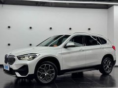 BMW X1 sDrive25Li Leading - фото 1
