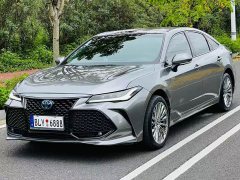 Toyota Asia Dragon Shuangqing 2.5L XLE Premium Edition - фото 1