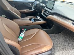 Hongqi E-QM5 Charging Qixiang Edition - фото 9