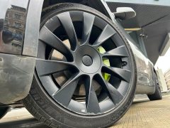 Tesla Model Y 2023 rear-wheel drive version - фото 12