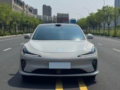 Li Auto Zhiji L6 Max - фото 2