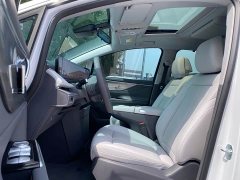 Buick GL8 Lu Zun Exclusive Edition - фото 8