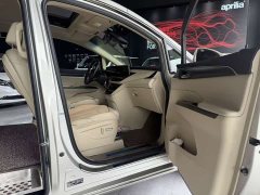 Buick GL8 ES Lu Zun 653T Exclusive Type - фото 4