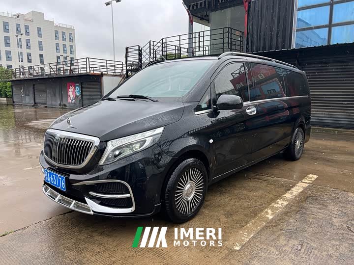 Mercedes-Benz Vito 2.0T Elite Edition 7 seats