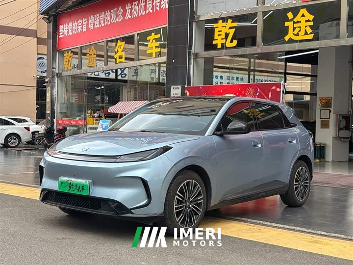 Lynk & Co Jihu Beta T1 425 PLUS - автомобиль из Китая