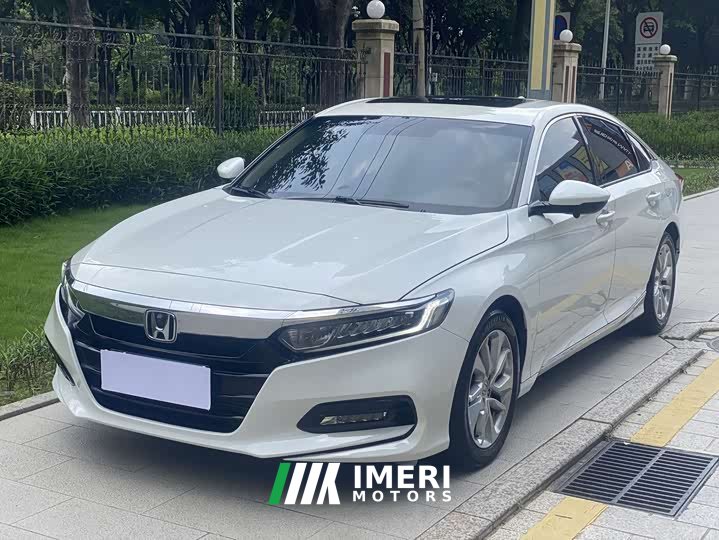 Honda Accord 2018 260TURBO Elite Edition National VI - автомобиль из Китая