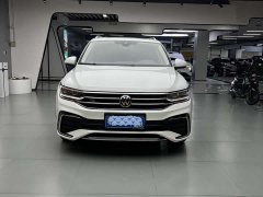 Volkswagen Tiguan L 330TSI automatic two-wheel drive R-Line version - фото 2