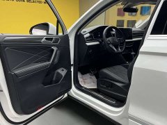 Volkswagen Tiguan L 330TSI automatic two-wheel drive R-Line version - фото 3