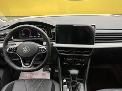 Volkswagen Tiguan L 330TSI automatic two-wheel drive R-Line version - фото 4