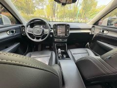 Volvo XC40 T4 four-wheel drive Zhiyuan Sport Edition - фото 6