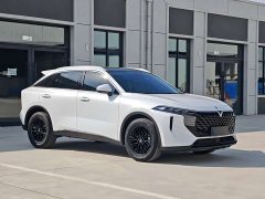 Lynk & Co Venucia V 260T Idol Edition Pro - фото 2