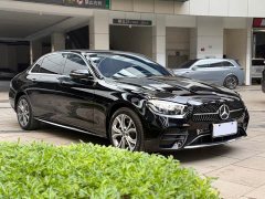 Mercedes-Benz E-Class E 300 L Sporty and Fashionable - фото 3