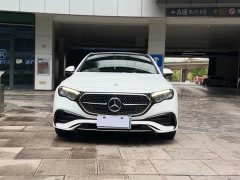 Mercedes-Benz E-Class facelift E 300 L stylish and sporty - фото 2