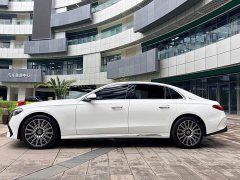 Mercedes-Benz E-Class facelift E 300 L stylish and sporty - фото 4
