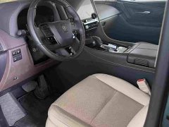 Toyota Vellfire 2024 Crown Hybrid 2.5L Executive Lounge - фото 5