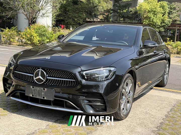 Mercedes-Benz E-Class facelift E 300 L sporty and stylish - автомобиль из Китая