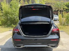 Mercedes-Benz E-Class facelift E 300 L sporty and stylish - фото 11