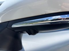 Toyota Camry Dual Engine 2.0HXS Sports Plus Edition - фото 11