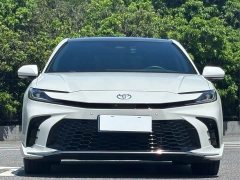 Toyota Camry Dual Engine 2.0HXS Sports Plus Edition - фото 2