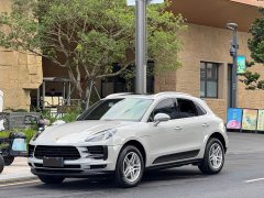 Porsche Macan 2.0T - фото 1