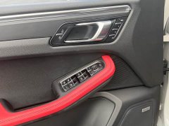 Porsche Macan 2.0T - фото 10