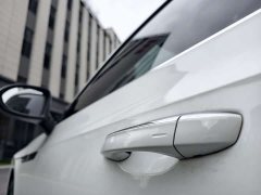FAW-Volkswagen CC 380TSI eye-catching version - фото 8