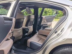 Lexus ES 2023 200 Excellence Edition - фото 10