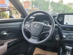 Lexus ES 2023 200 Excellence Edition - фото 11