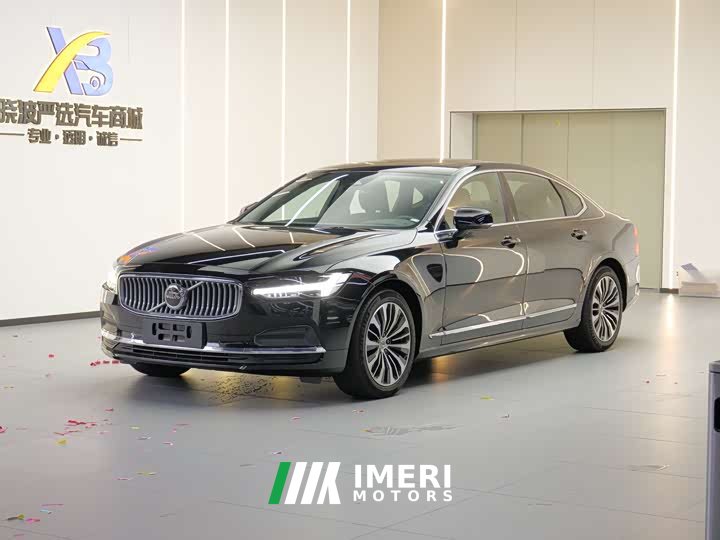 Volvo S90 2025 B5 Zhiyi Luxury Edition - автомобиль из Китая