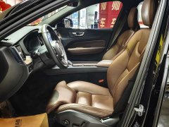 Volvo XC60 B5 four-wheel drive Zhiyuan luxury version - фото 10