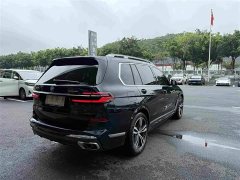 BMW X7 2023 xDrive40i Exclusive M Sports Package - фото 4