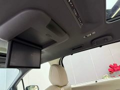 Toyota SIENNA 2.5L Hybrid Platinum Edition - фото 13
