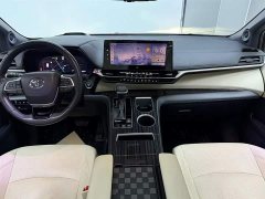 Toyota SIENNA 2.5L Hybrid Platinum Edition - фото 15