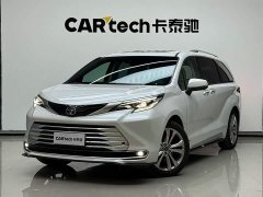 Toyota SIENNA 2.5L Hybrid Platinum Edition - фото 6
