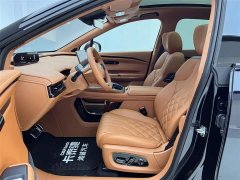 Lynk & Co Hyper HT 825 Max - фото 19