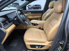 Li Auto ONE Extended-Range 6-Seater - фото 5