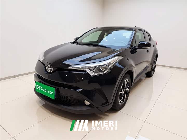 Toyota C-HR 2020 2.0L Leading Edition - автомобиль из Китая