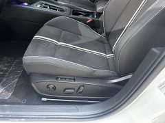 Volkswagen Golf 280TSI DSG R-Line - фото 9