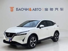 Nissan Qashqai 1.3T CVT Deluxe Edition - фото 1
