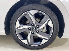 Lexus Elantra 1.5L CVT LUX Premium Edition - фото 14
