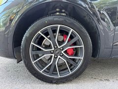 Audi Q5L 45th Anniversary Collector's Edition 45 TFSI Luxurious and Dynamic - фото 17