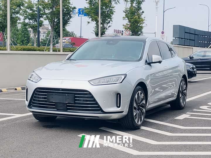 AITO Wenjie M5 extended-range rear-wheel drive standard version - автомобиль из Китая
