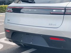 AITO Wenjie M5 extended-range rear-wheel drive standard version - фото 17