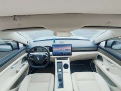 AITO Wenjie M5 extended-range rear-wheel drive standard version - фото 6