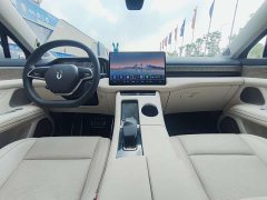 AITO Wenjie M5 extended-range rear-wheel drive standard version - фото 8