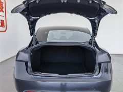 Tesla Model 3 2023 rear-wheel drive version - фото 16