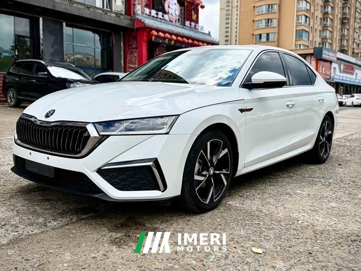 Lynk & Co Octavia facelift PRO TSI280 exclusive version - автомобиль из Китая