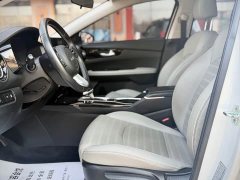 Kia K3 2023 1.5L CVT Deluxe Edition - фото 10