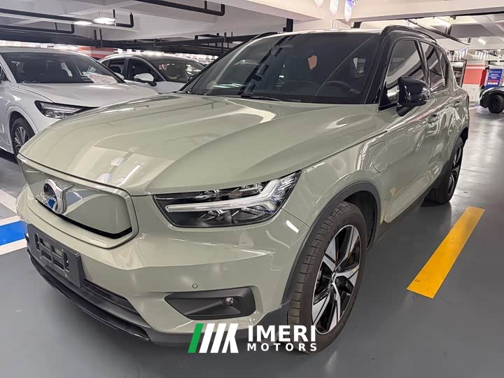 Volvo XC40 New Energy Long Range Edition PRO - автомобиль из Китая